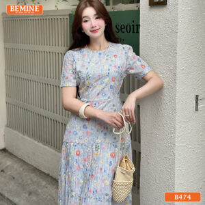Đầm thiết kế BEMINE B474 cổ tròn in hoa thanh lịch.