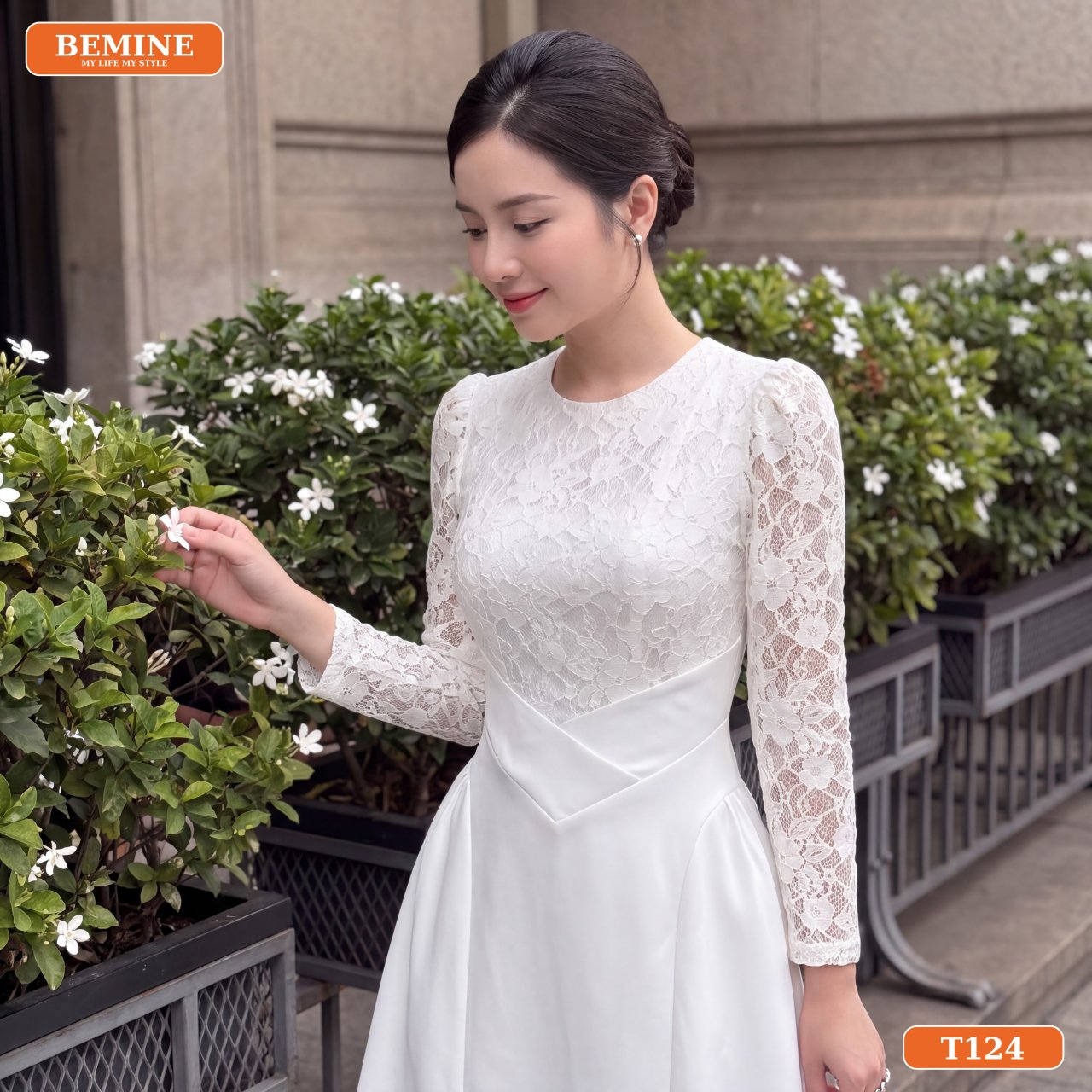 Mẫu đầm đi tiệc BEMINE T124 tay dài thanh lịch và quý phái.