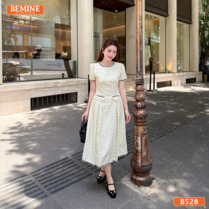 Đầm Thiết Kế BEMINE Cổ Tròn In Bi Dáng Chữ A Sang Trọng B528