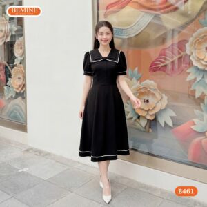 Người mẫu diện đầm B461 tự tin trong môi trường làm việc.