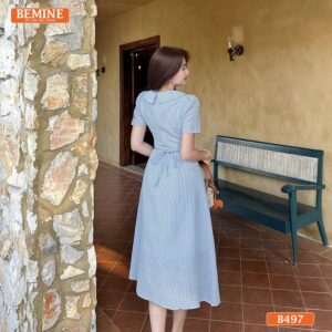 Phong cách thời trang nữ tính cùng đầm caro cổ thủy thủ B497.