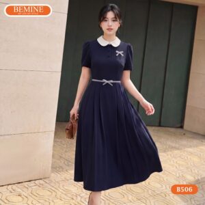 Hình ảnh thực tế đầm chữ A cổ sen BEMINE mã sản phẩm B506.