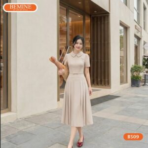 Người mẫu diện đầm BEMINE B509 trẻ trung và đầy sức sống.