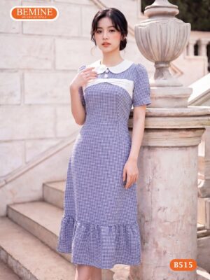 Thiết kế cổ sen điệu đà mang lại vẻ ngoài trẻ trung cho đầm BEMINE B515.
