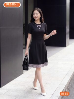 Đầm thiết kế BEMINE cổ tròn viền phối caro dáng chữ a B525