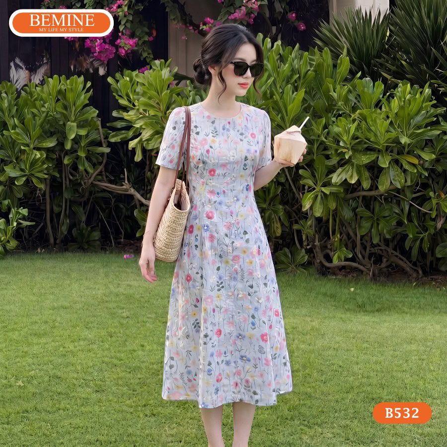 Thiết kế đầm cổ tròn thêu hoa thương hiệu BEMINE mã sản phẩm B532.