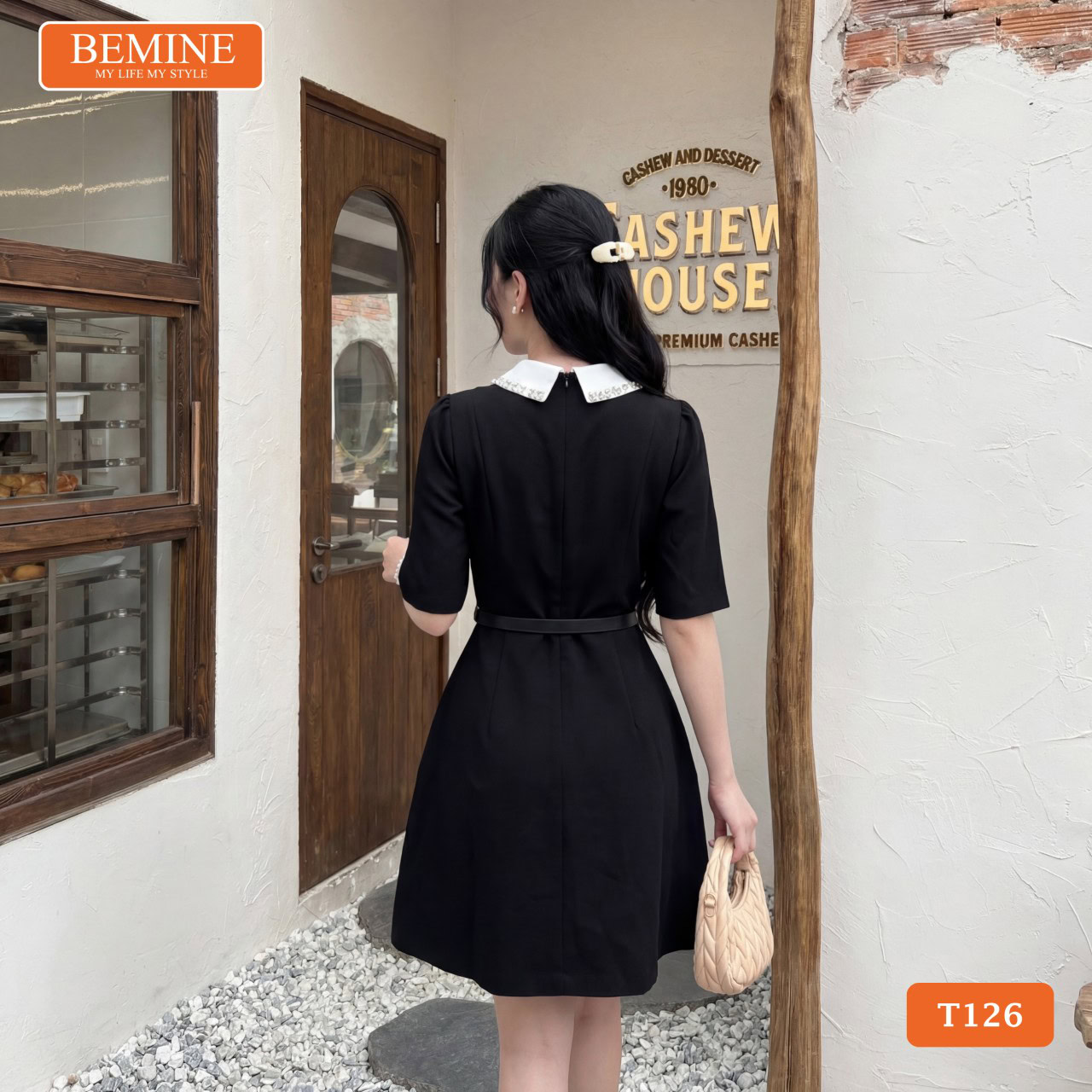 Mẫu Đầm Đen Xẻ Tà Sang Trọng Đi Tiệc Công Ty Giáng Sinh Nổi Bật 23 đầm đen xẻ tà sang trọng đi tiệc công ty giáng sinh - Nét Quyến Rũ Ý Nhị Cân Bằng Môi Trường Doanh Nghiệp