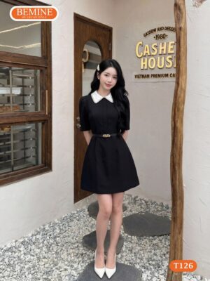 Phong cách thời trang nữ tính sang trọng với mẫu đầm T126.