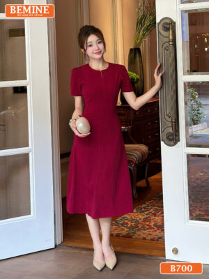 Đầm thiết kế BEMINE cổ tròn dáng dài B700 hình ảnh