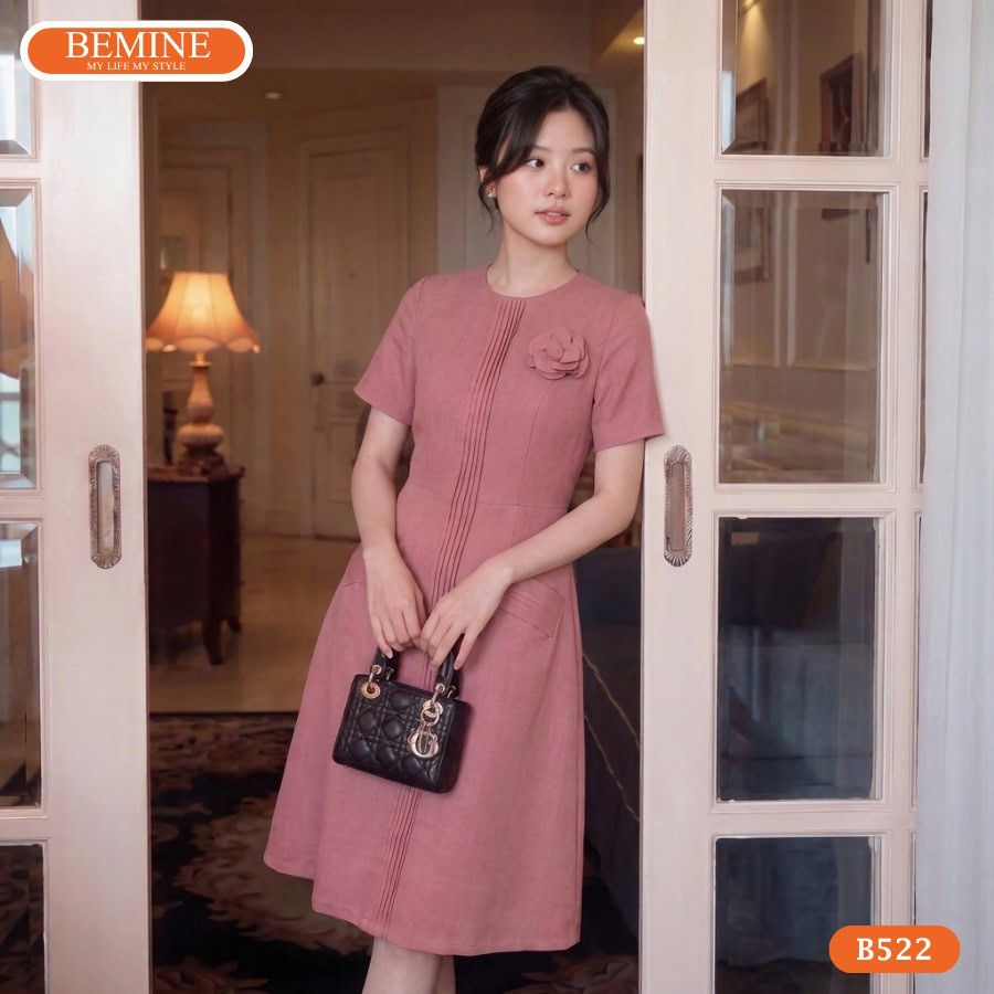Đầm Suông Đứng Phom Giữ Khoảng Cách Vừa Vặn Với Cơ Thể
