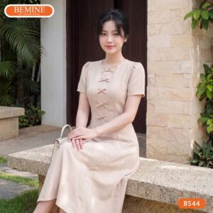 Hình ảnh thực tế đầm công sở BEMINE B544 phom dáng chuẩn.