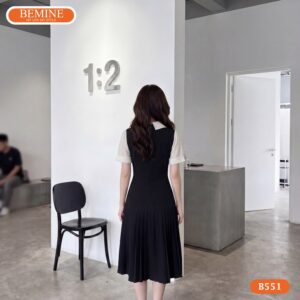 Họa tiết in bi phối voan mềm mại trên đầm BEMINE B551.