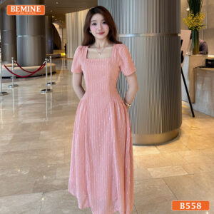 Đầm BEMINE cổ vuông voan tơ kim tuyến dáng dài B558