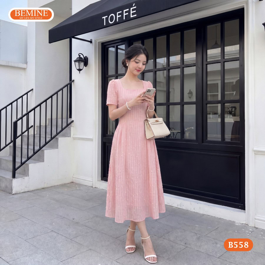 Treo đầm phẳng phiu giúp tôn dáng đồng hồ cát cuốn hút nhất.