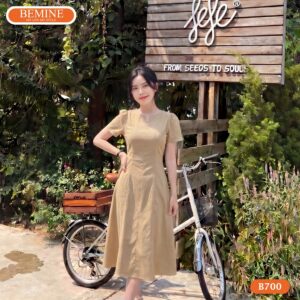 Mẫu đầm dáng dài BEMINE B700 giúp tôn dáng và che khuyết điểm.