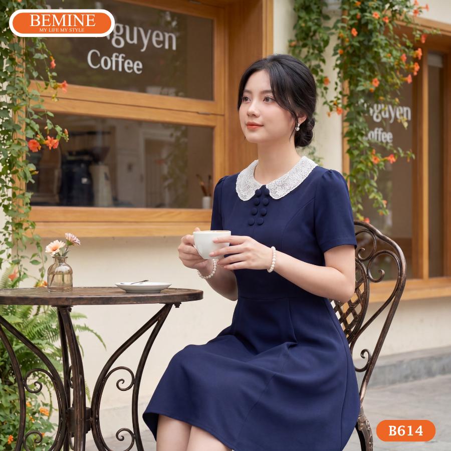 Phối Đồ Với Đầm Hai Dây: 8 Công Thức "Đỉnh Nóc" Cho Nàng 11 Thiết kế cổ nơ duyên dáng tạo điểm nhấn nổi bật trên đầm BEMINE B707.