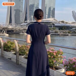 Đầm thiết kế BEMINE B572 cổ sơ mi đính cúc thanh lịch.