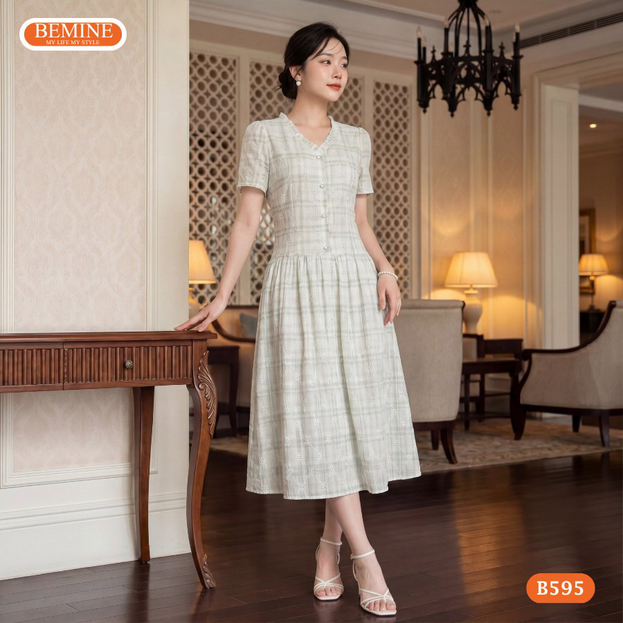 Đầm thiết kế BEMINE cổ tim in hoa dáng chữ A B595 3 Hình ảnh thực tế đầm công sở BEMINE B595 phom dáng chuẩn.