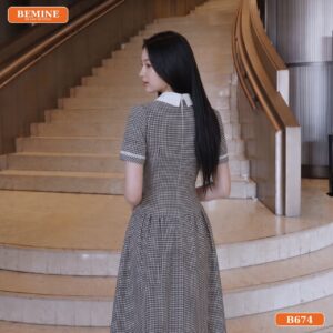 Đầm cổ sen caro BEMINE dáng chữ a B674