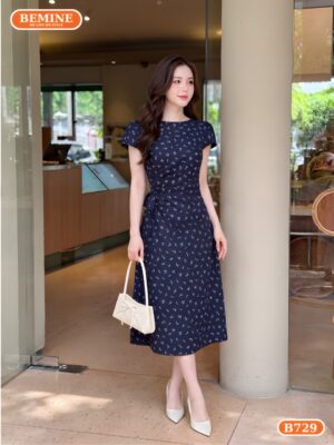Đầm thiết kế BEMINE cổ tròn nhún eo có dây nơ dáng chữ A B729 hình ảnh