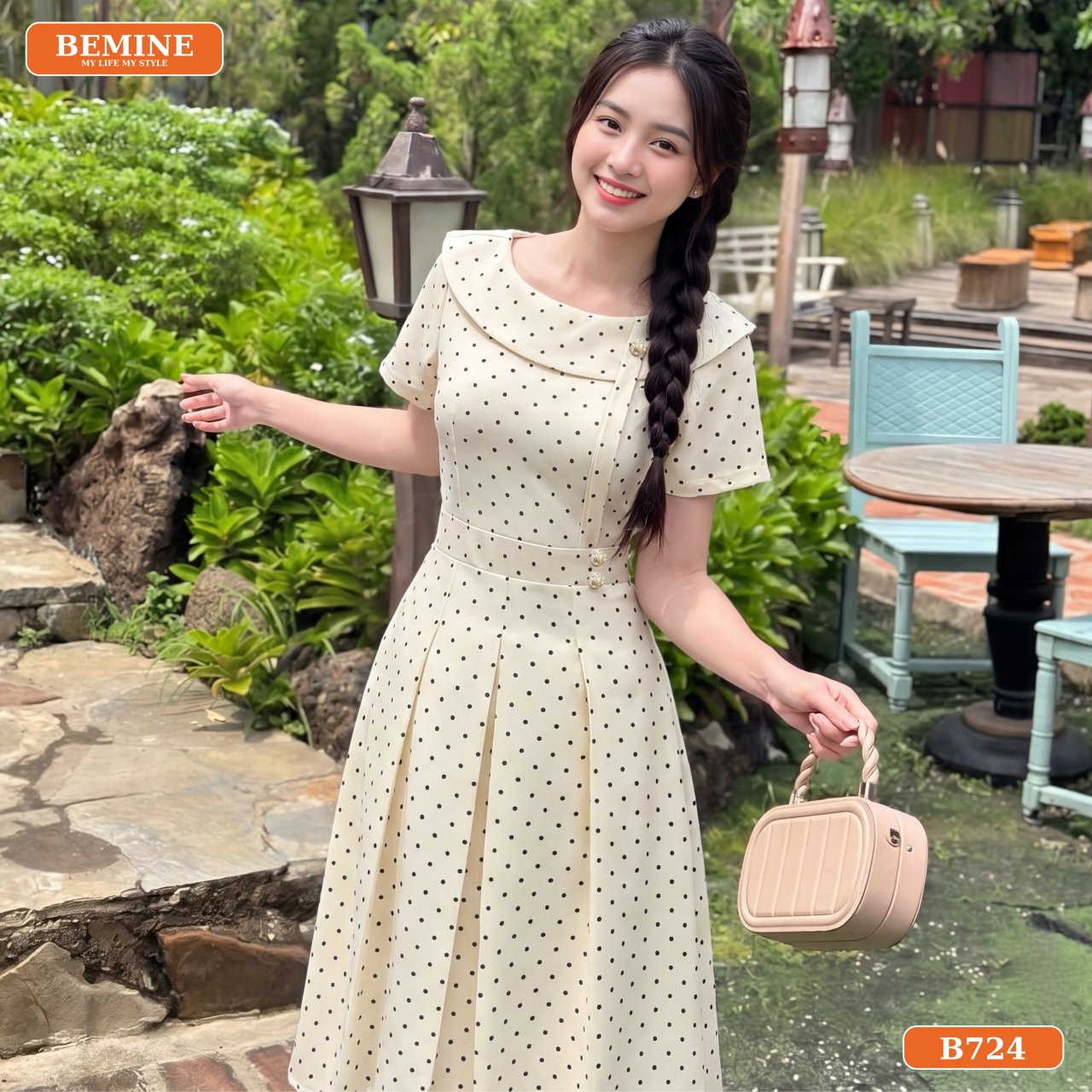 Cận cảnh chất liệu cotton in bi đầm B724 BEMINE