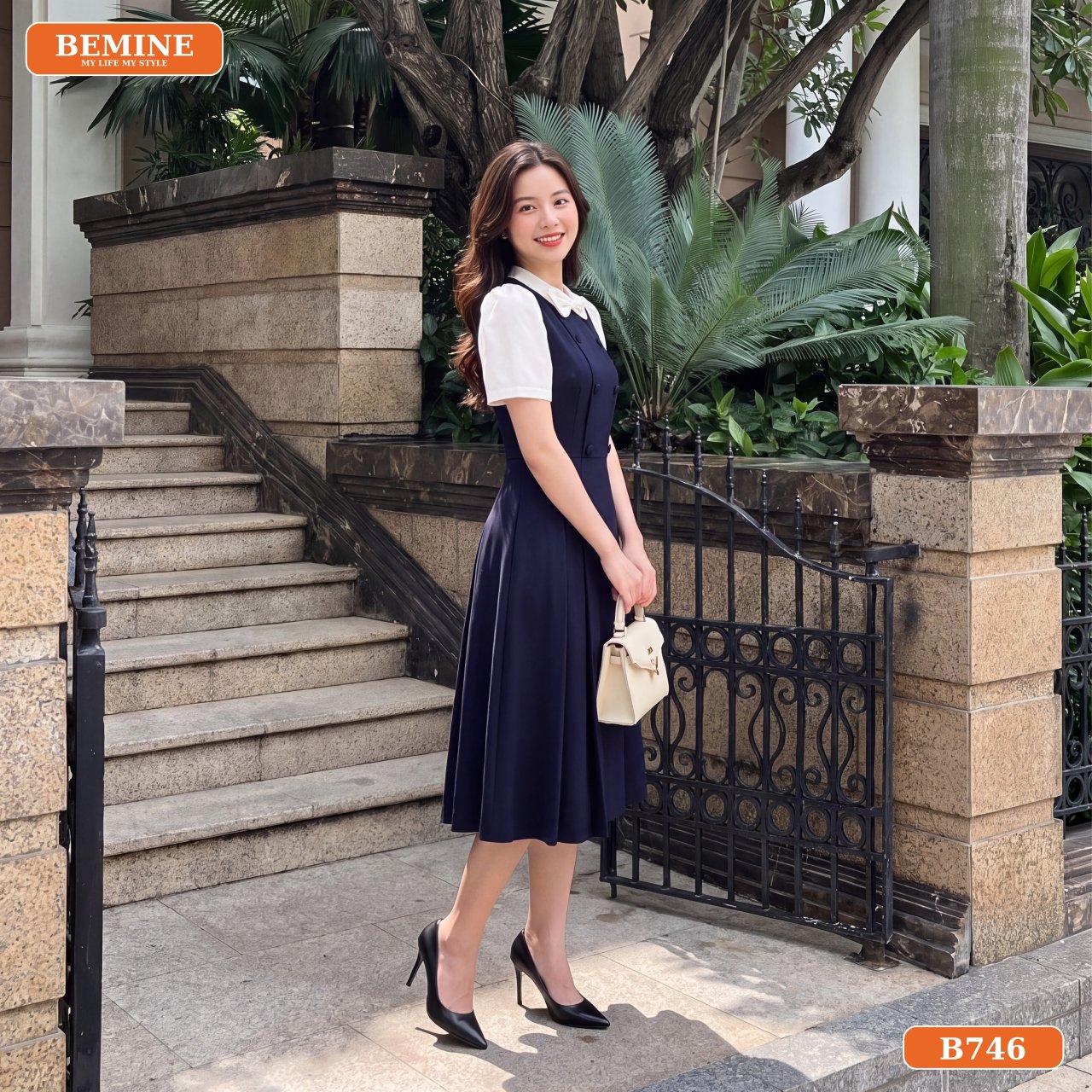Mặt sau khóa kéo tiện lợi đầm thiết kế BEMINE cổ trụ nơ B746