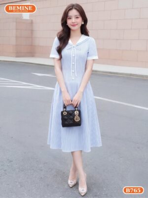 Đầm thiết kế BEMINE cổ chữ V họa tiết sọc dáng dài phù hợp đi chơi-B765 - váy trung niên