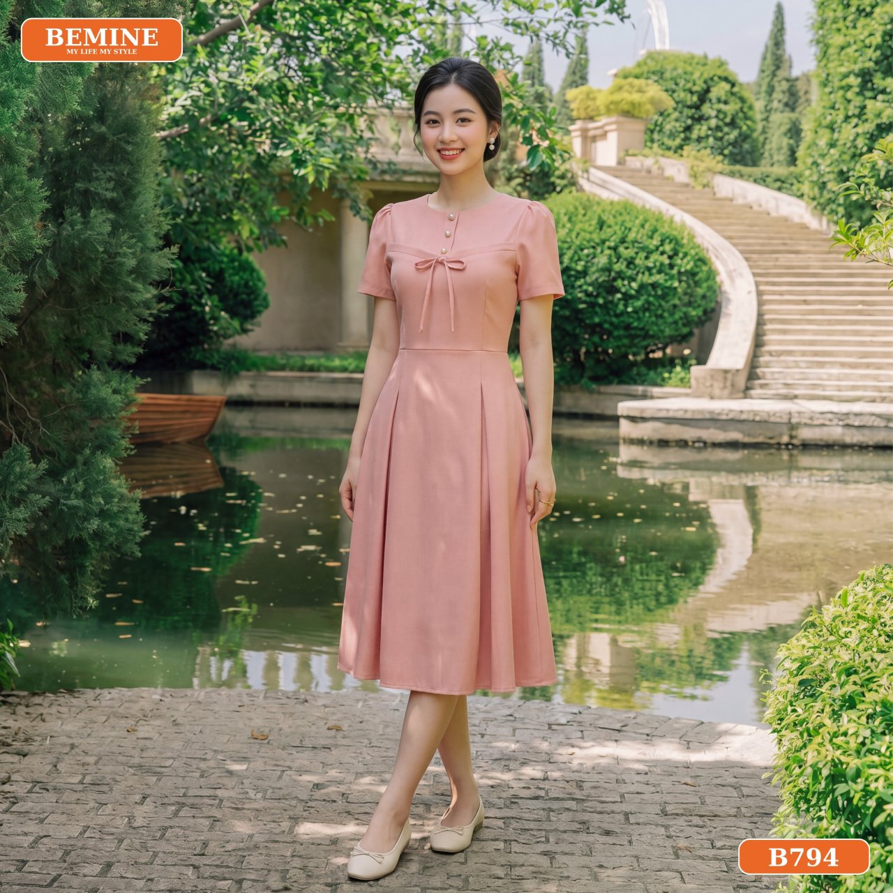 Chi tiết cúc giả may chỉn chu Chi tiết cúc giả và đường may đầm BEMINE B794