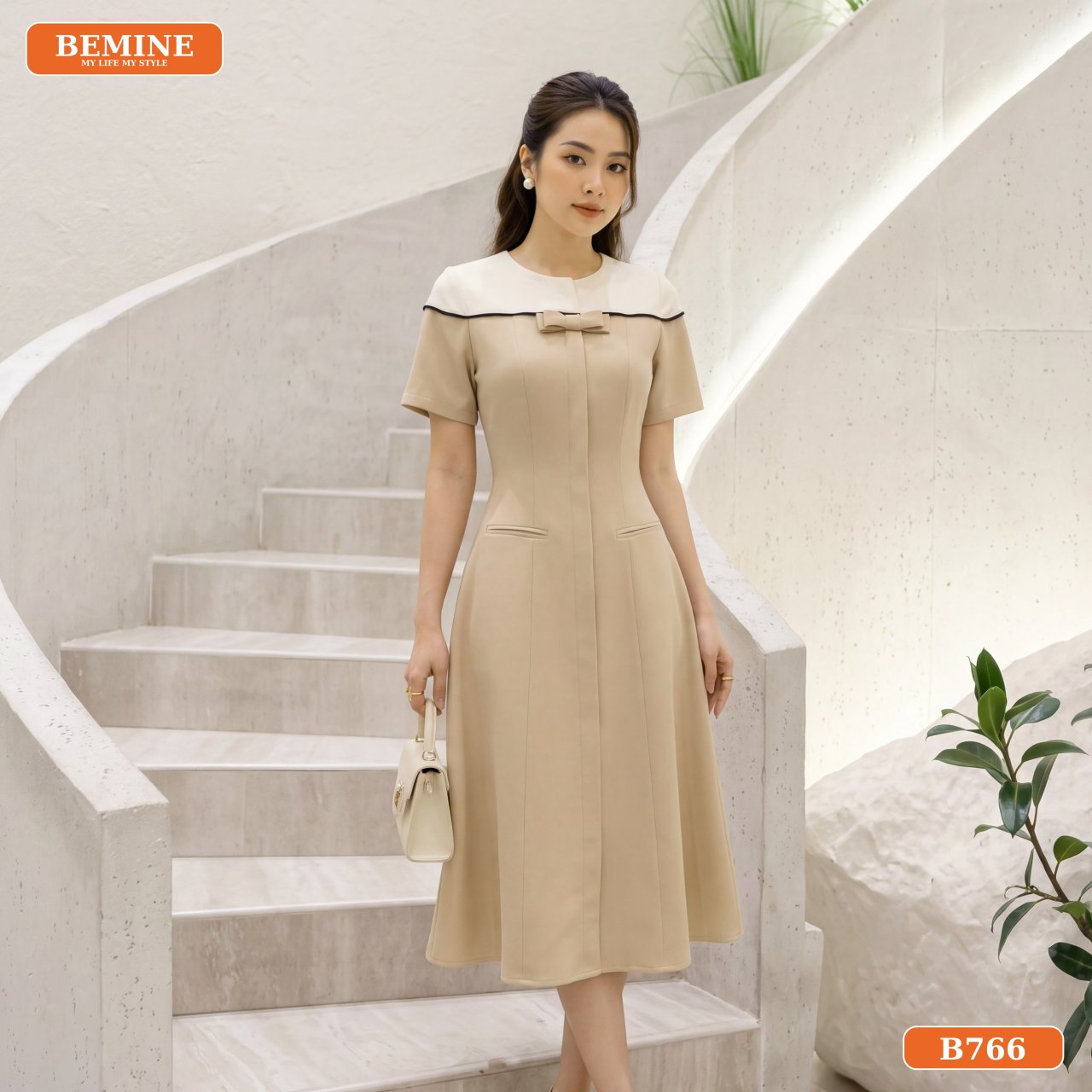 Gợi ý phối phụ kiện nhẹ nhàng cùng đầm công sở B766