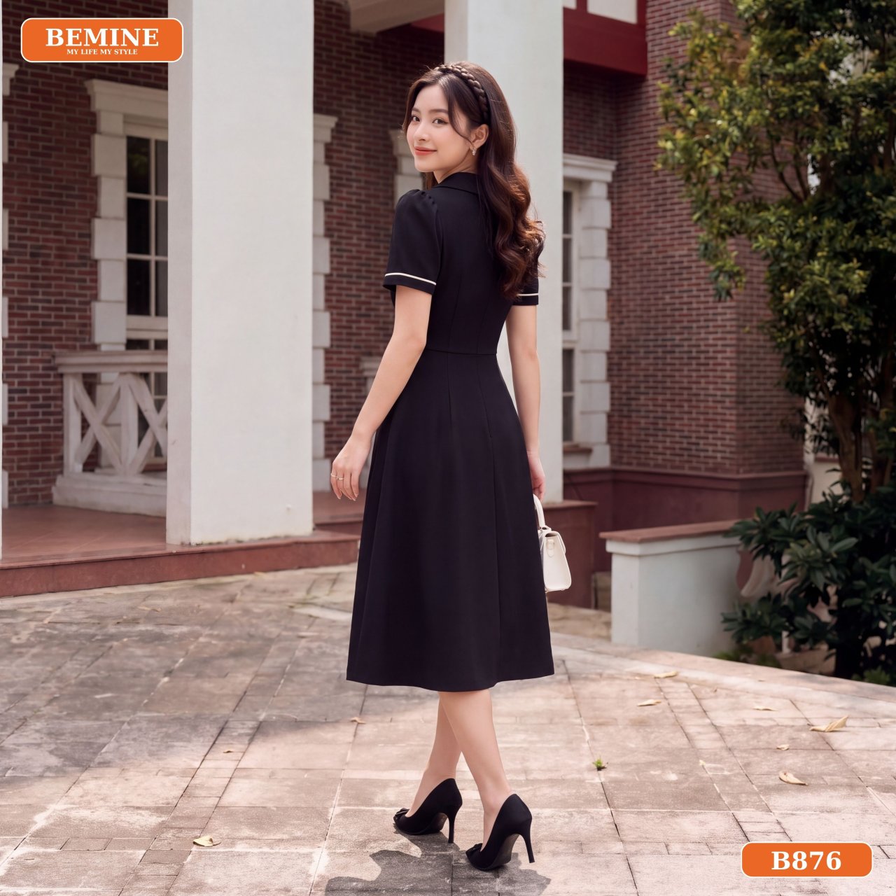 Chi tiết túi đầm tiện lợi trên đầm chữ A B876