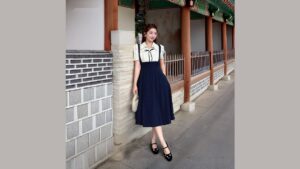 Đầm Cổ Vuông Voan Tơ Kim Tuyến Hợp Với Dáng Người Nào? hình ảnh