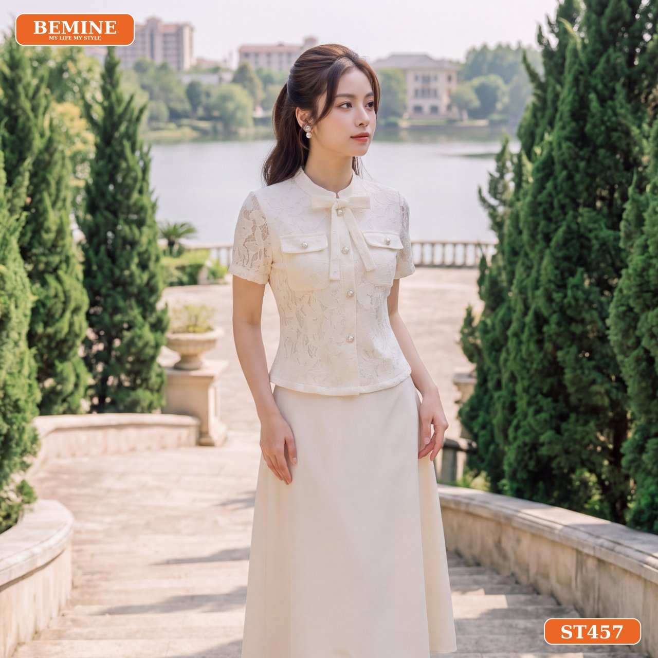 Chân váy dài rủ nhẹ thanh thoát nằm trong set áo cổ trụ ren hoa chân váy dài ST457