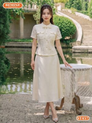 Đầm thiết kế BEMINE set thiết kế áo cổ trụ ren hoa đính nơ chân váy dài ST457 hình ảnh
